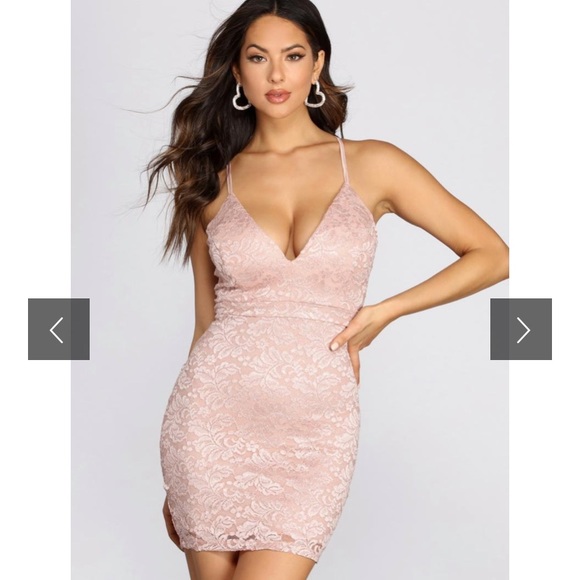 Dresses & Skirts - Cocktail dress